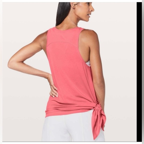 Lululemon “To The Point Tank “Glossy Pink asymmetrical - Picture 2 of 9